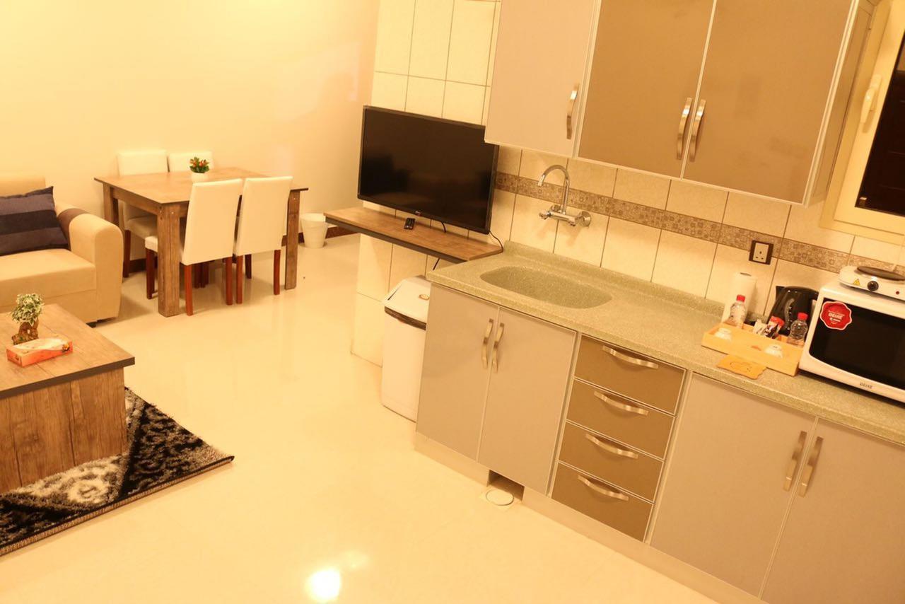 Aparthotel Aris Furnished 3*